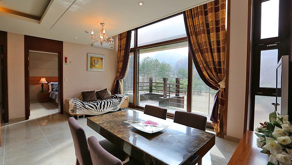 Hugel Heim Pension Pyeongchang Bagian luar foto